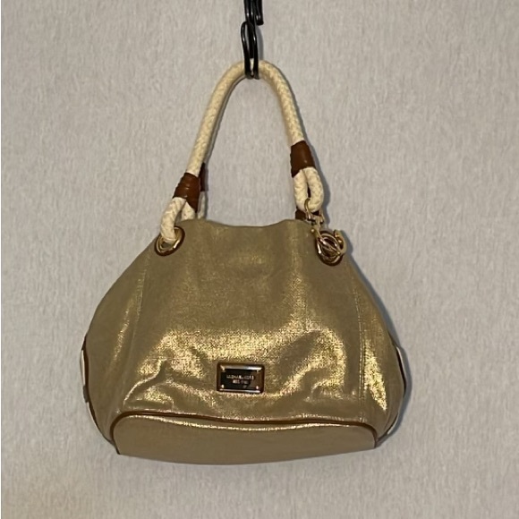 Michael Kors hand/shoulder golden bag - Picture 1 of 10